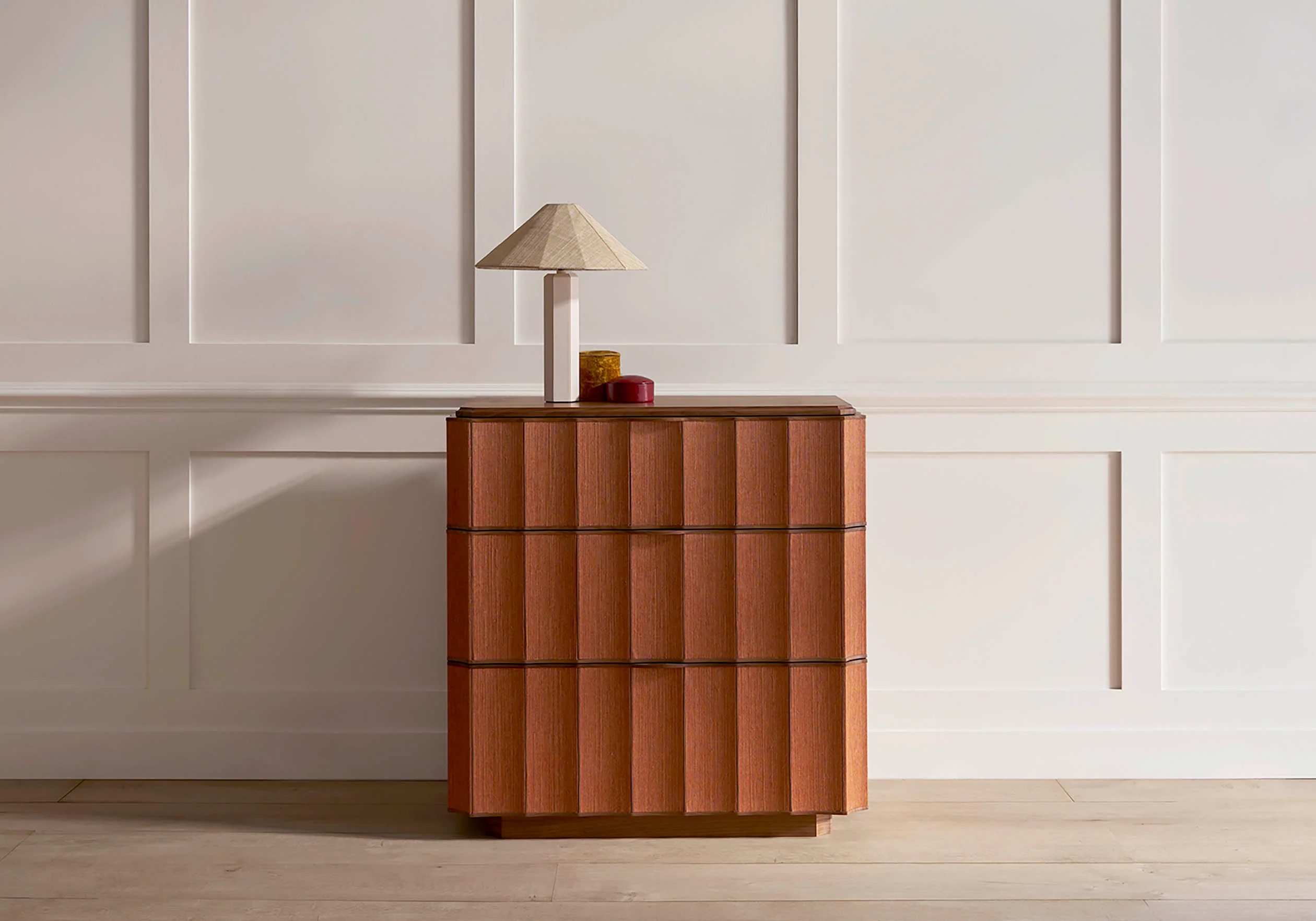 Ellery chest of drawers - Image 2